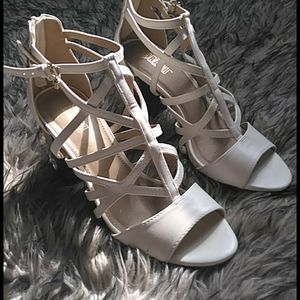 Brash high heel pump